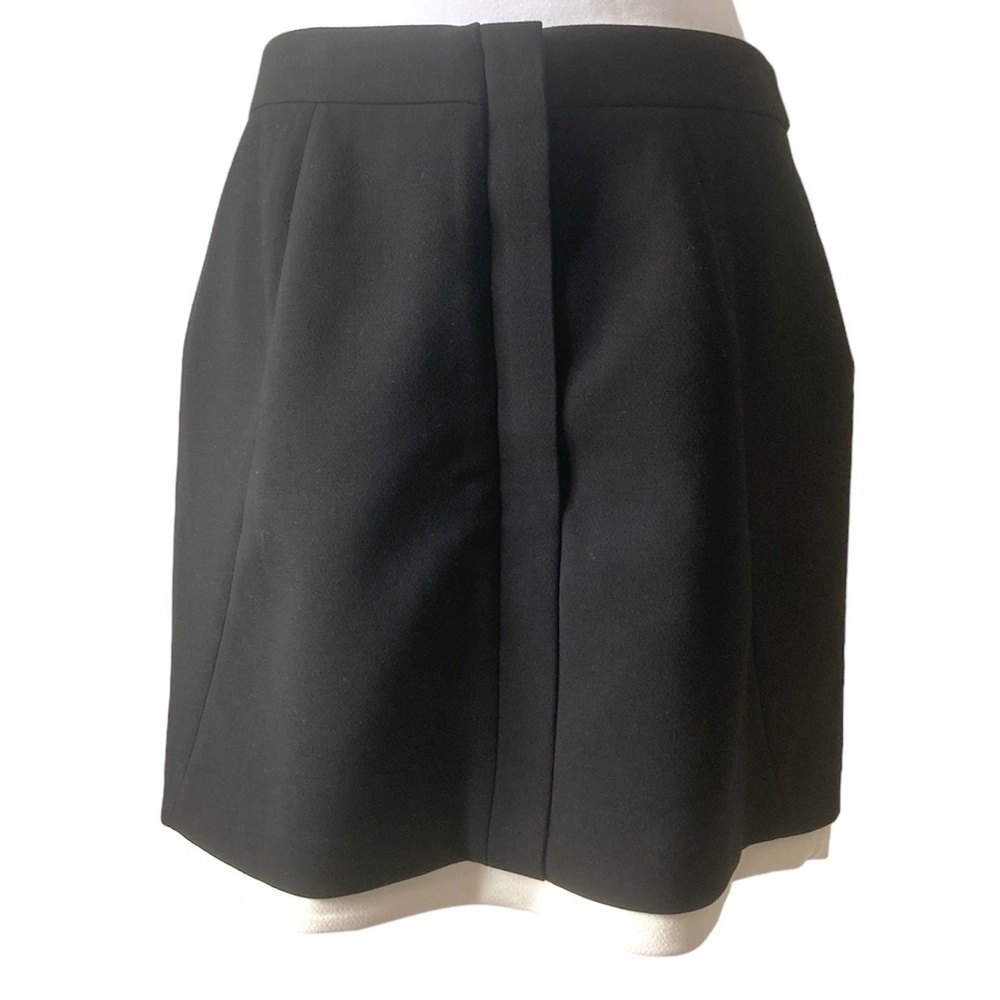 Banana Republic 8 skirt black and white zipper snap
